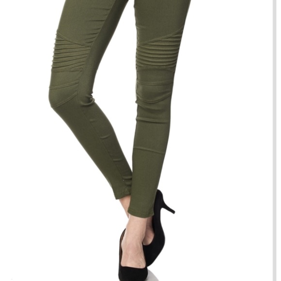 1 S/M left!! Olive green moto leggings - Picture 3 of 4